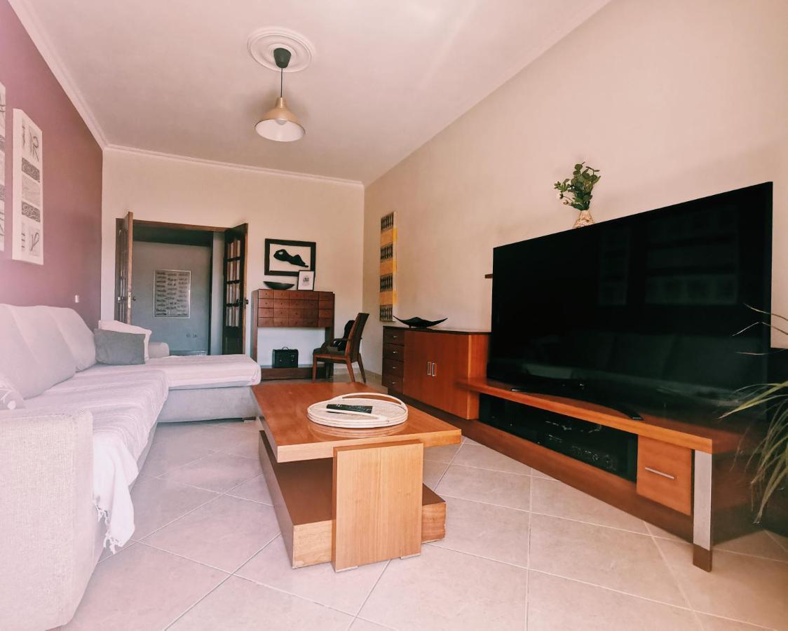 Kintsugi House Lagos Luaran gambar